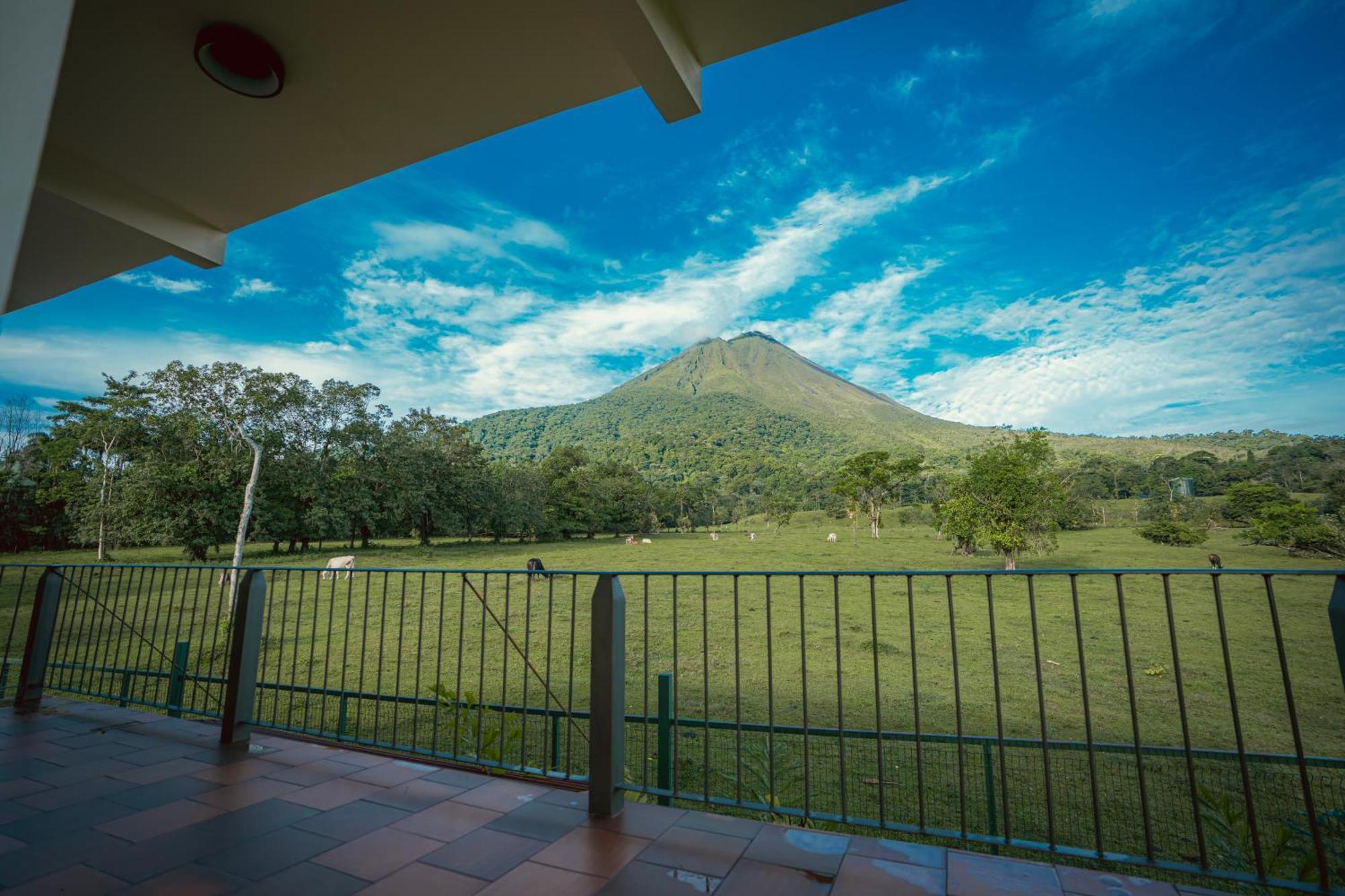 Paradise Hot Springs La Fortuna Exterior photo