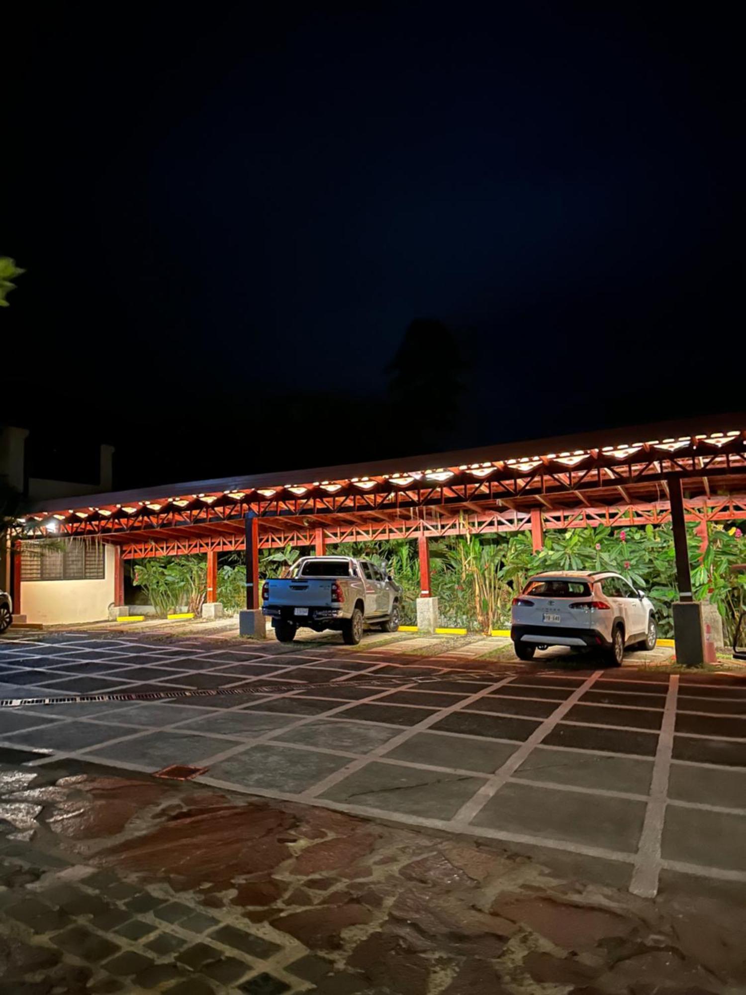 Paradise Hot Springs La Fortuna Exterior photo