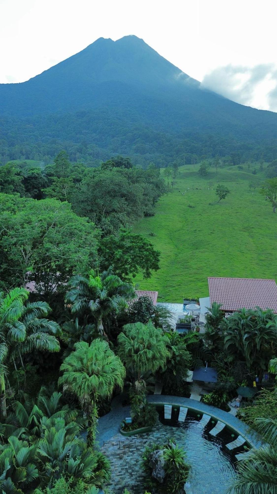 Paradise Hot Springs La Fortuna Exterior photo